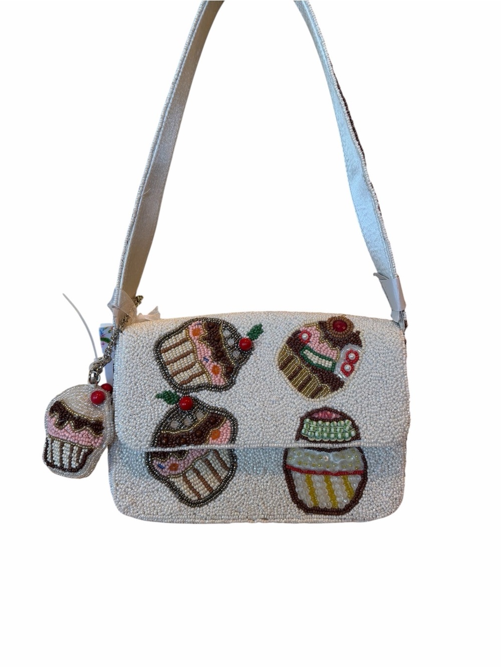 Cupcake Beaded Shoulder Bag in Cream